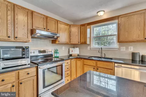 Kitchen - 100 Cornwall Ct, La Plata, MD 20646 photo 1 of 5