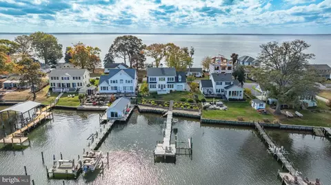 14924 Potomac River Dr, Cobb Island, MD 20625