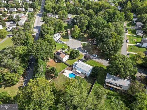 View/Area - 2303 Springbrook Ct, Waldorf, MD 20601 photo 6 of 8