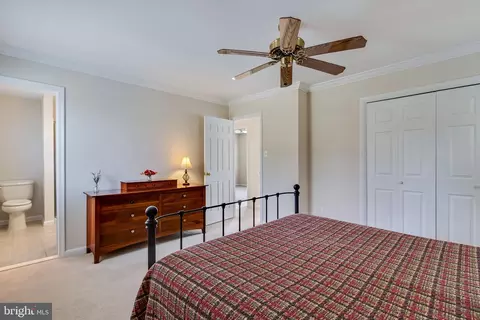Bedroom - 2303 Springbrook Ct, Waldorf, MD 20601 photo 5 of 8
