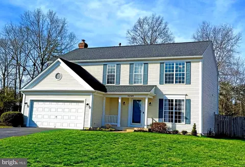 2269 Community Dr, Waldorf, MD 20601