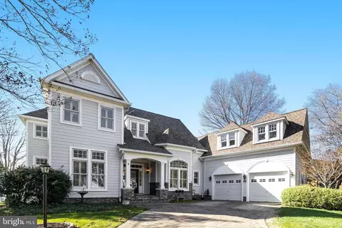 Exterior - 11520 Magnolia Ct, Issue, MD 20645 photo 9 of 18