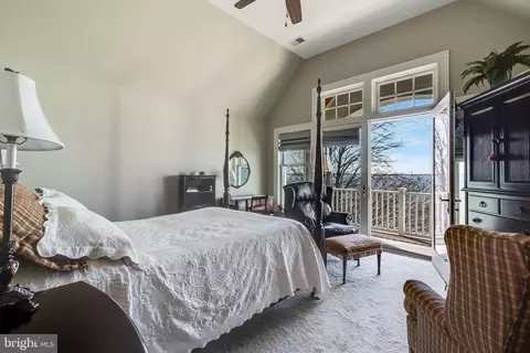 Bedroom - 11520 Magnolia Ct, Issue, MD 20645 photo 1 of 7