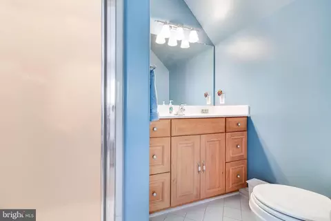 Bath - 11520 Magnolia Ct, Issue, MD 20645 photo 5 of 6