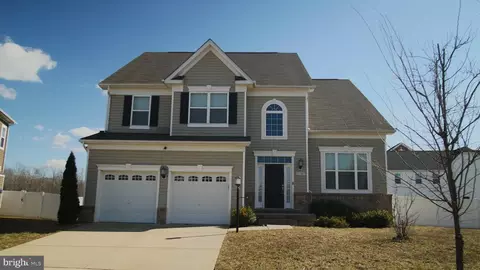 11181 Arrowhead Ct, White Plains, MD 20695