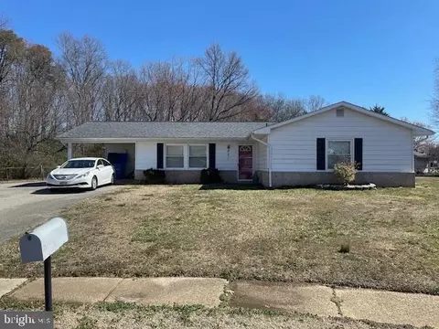 901 Melrose Ct, Waldorf, MD 20602