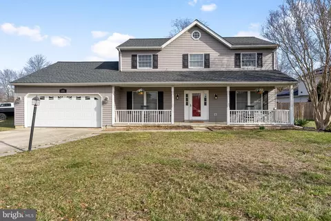 6101 Bison Ct, Waldorf, MD 20603