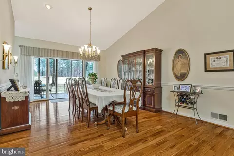 14920 Abelia Ct, Issue, MD 20645 photo 11