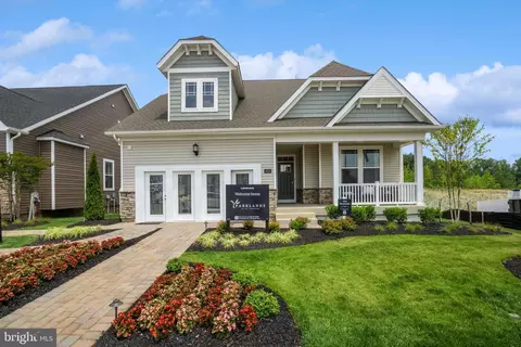 10028 Shenandoah Ln, White Plains, MD 20695