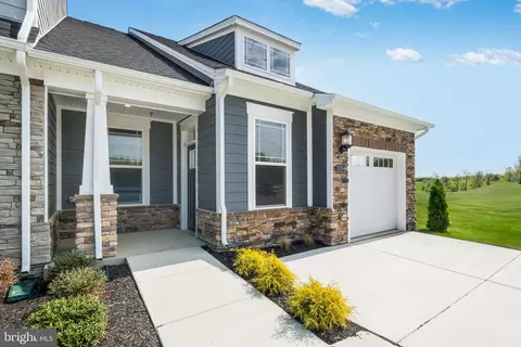 10704 Grand Teton Pl, White Plains, MD 20695