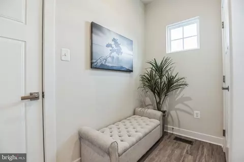Entry Way - 2595 Skiff Pl, Waldorf, MD 20603 photo 13 of 15