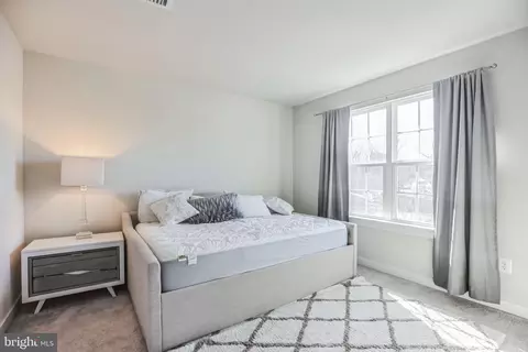 Bedroom - 2595 Skiff Pl, Waldorf, MD 20603 photo 1 of 3