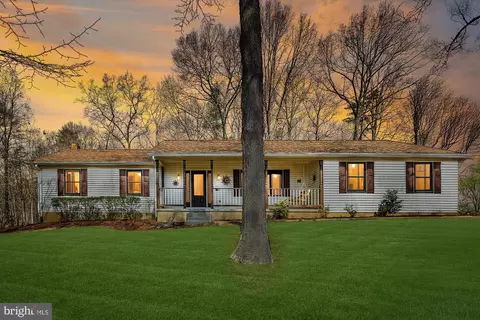 16130 Inheritance Dr, Brandywine, MD 20613