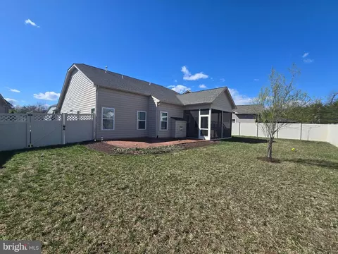 3126 Floating Leaf Ln, Waldorf, MD 20603 photo 3