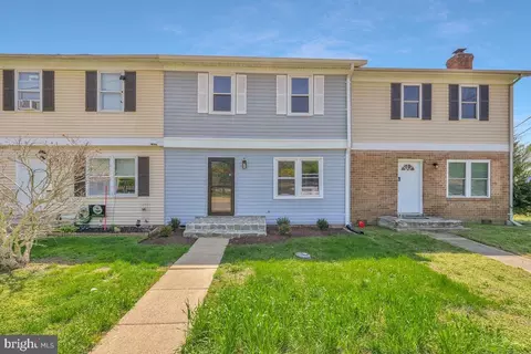 3 Park Square Dr, Indian Head, MD 20640