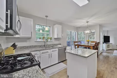 3104 S Declaration Ct, Waldorf, MD 20603 photo 5