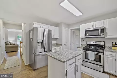 3104 S Declaration Ct, Waldorf, MD 20603 photo 3
