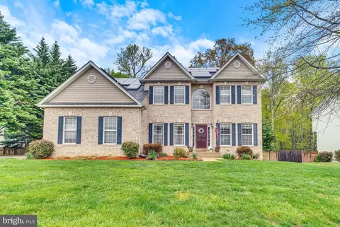 1072 Norfolk Dr, La Plata, MD 20646