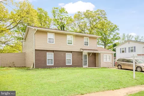 87 Garner Ave, Waldorf, MD 20602