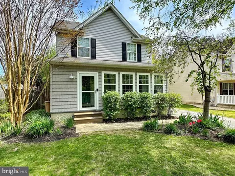 17420 Audrey Rd, Cobb Island, MD 20625
