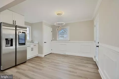 Entry Way - 11925 Patchwork Pl, Waldorf, MD 20602 photo 5 of 6