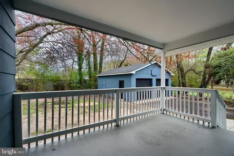 Exterior - 11925 Patchwork Pl, Waldorf, MD 20602 photo 2 of 7