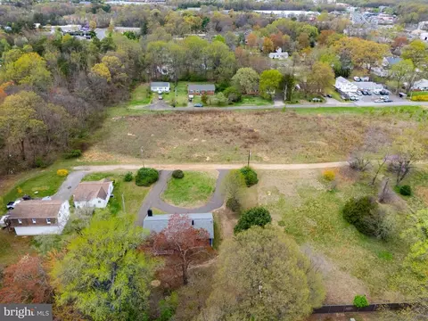 View/Area - 11925 Patchwork Pl, Waldorf, MD 20602 photo 3 of 7