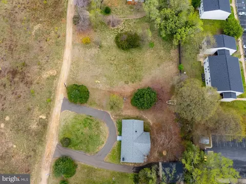View/Area - 11925 Patchwork Pl, Waldorf, MD 20602 photo 1 of 7