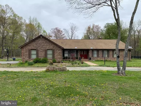 6572 Cracklingtown Rd, Hughesville, MD 20637