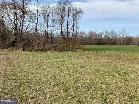 8770 Bensville Rd, Waldorf, MD 20603