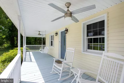 6785 Valley Rd, La Plata, MD 20646 photo 3