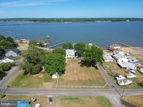 View/Area - 18980 Kennon Pl, Benedict, MD 20612 photo 3 of 5