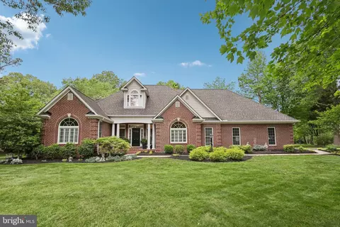 14595 Limestone Dr, Swan Point, MD 20645
