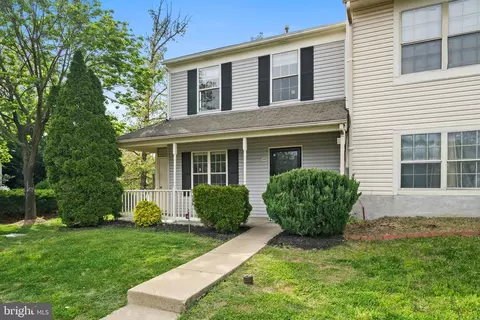 2495 Homestead Ct, Waldorf, MD 20601