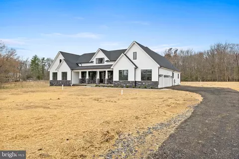 5405 Washington Ave, La Plata, MD 20646