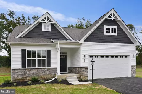 Jermaine Place, Waldorf, MD 20603
