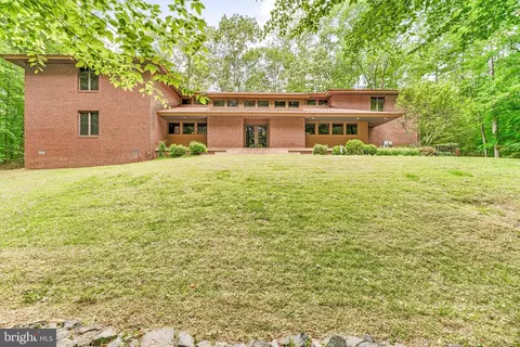 6975 Haven Pl, Port Tobacco, MD 20677