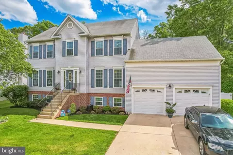 2723 Burning Oak Dr, Waldorf, MD 20601