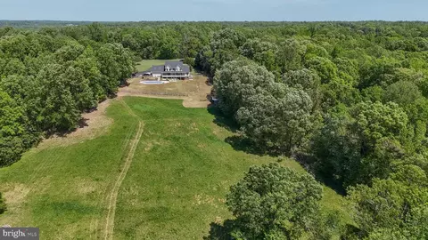 10150 Lapworth Pl, Charlotte Hall, MD 20622