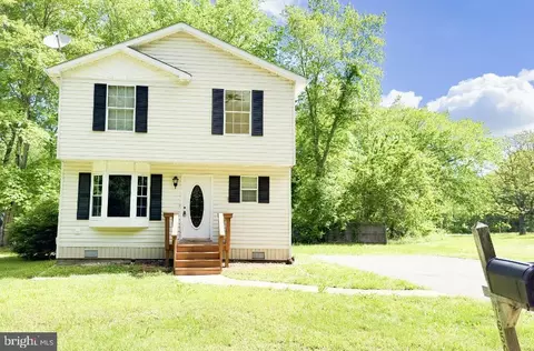16504 Tubman Pl, Hughesville, MD 20637