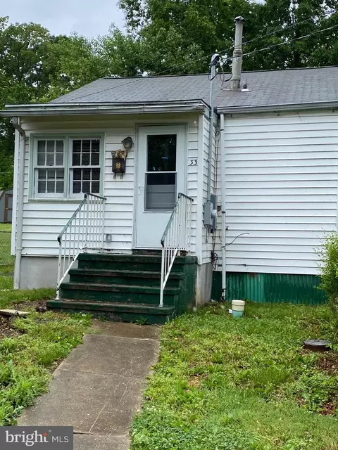 33 Delta Pl, Indian Head, MD 20640