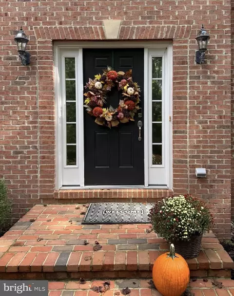 9020 Dubois Rd, Charlotte Hall, MD 20622