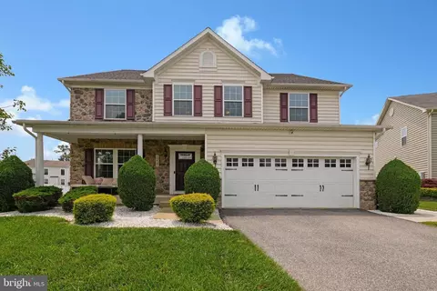 10427 Stone Pine Ave, Waldorf, MD 20603