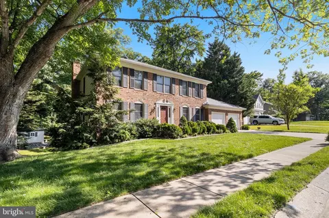 120 Oriole Ln, La Plata, MD 20646