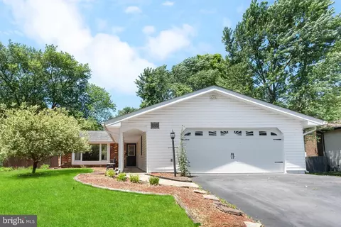 5922 Michael Rd, Waldorf, MD 20601