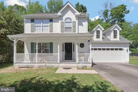 10930 Moore St, Waldorf, MD 20603