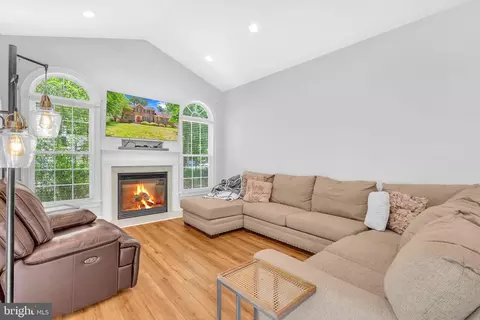 14745 Jennifer Ct, Issue, MD 20645 photo 29
