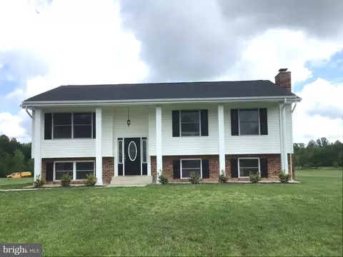 12314 Grosstown Rd, Hughesville, MD 20637