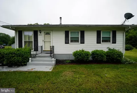 2880 Middletown Rd, Waldorf, MD 20603