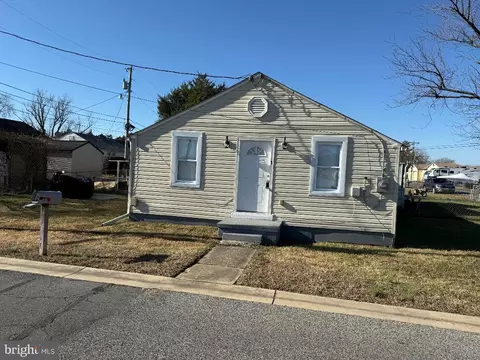 1 Fairmont Pl, Indian Head, MD 20640